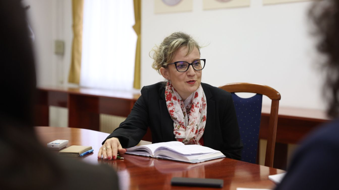 Győri egyetemisták segítenek kisiskolásoknak megtalálni önmagukat és a pályájukat.png